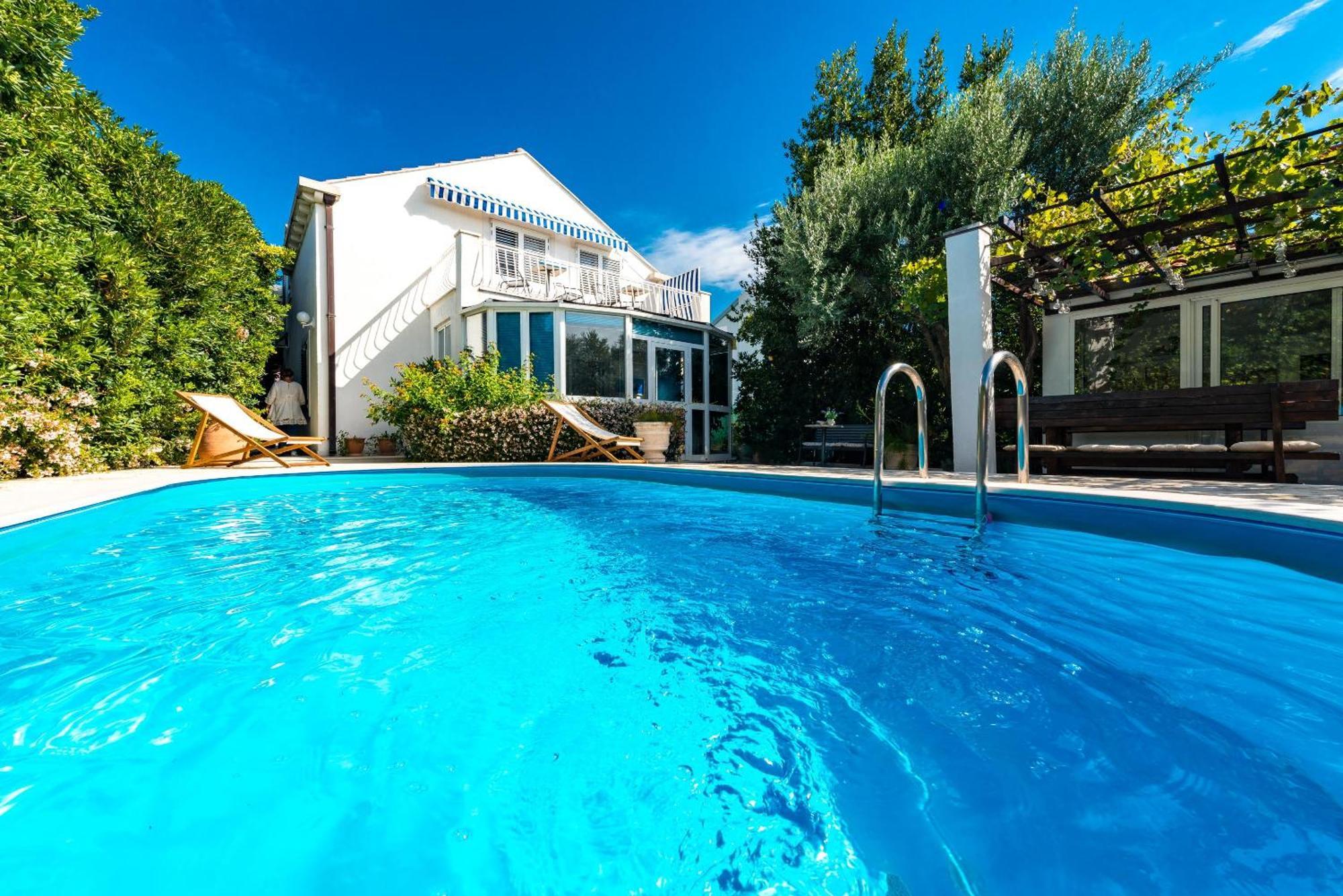מליני Villa Piano מראה חיצוני תמונה