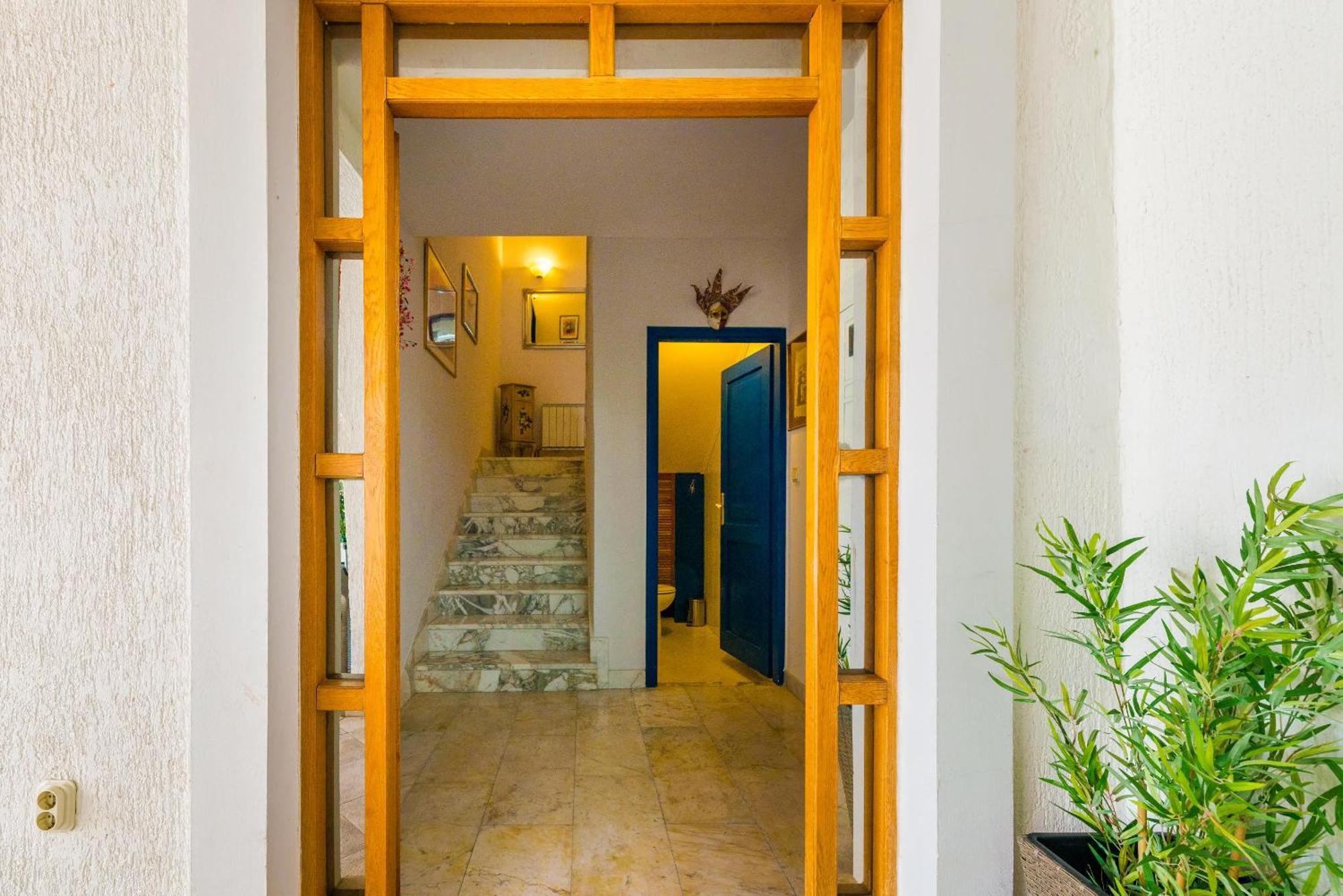 מליני Villa Piano מראה חיצוני תמונה